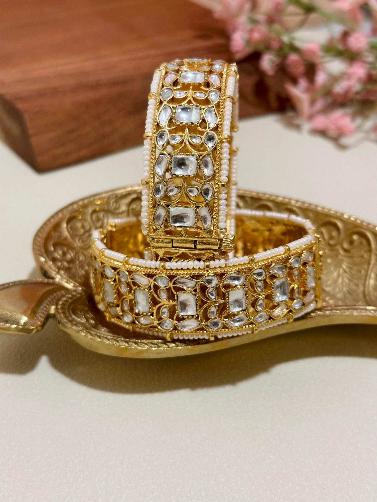 Pachi Kundan Wedding Bangles