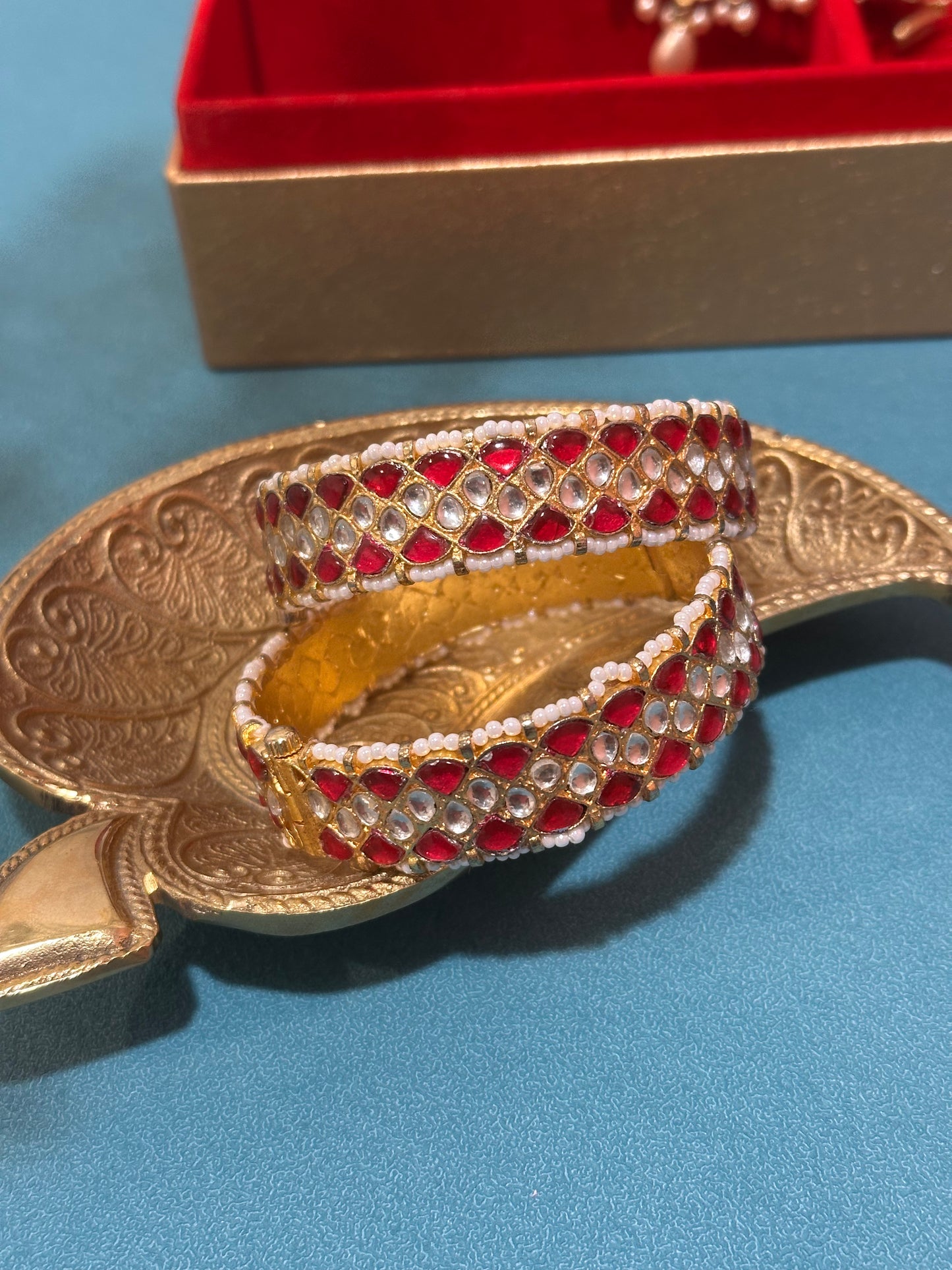 Jadau Kundan Bangles