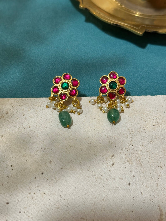 Jadau Kundan Floral Studs